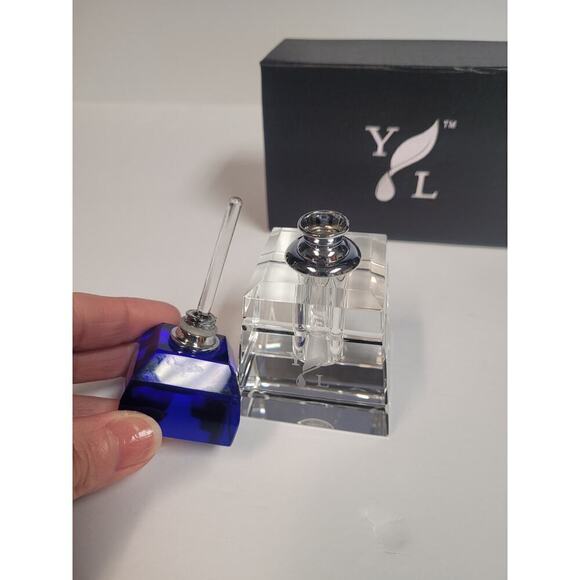 Young Living Essential Oils Glass Perfume Bottle NEW Blue & Clear Logo with Box - Picture 8 of 9